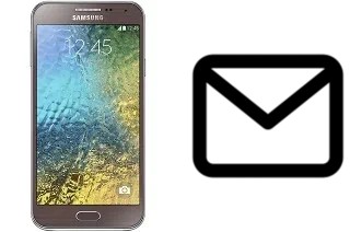 Configurer le courrier dans Samsung Galaxy E5