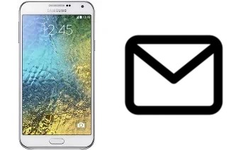 Configurer le courrier dans Samsung Galaxy E7