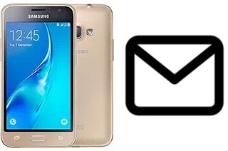 Configurer le courrier dans Samsung Galaxy J1 (2016)