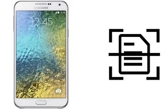 Numériser un document sur un Samsung Galaxy E7