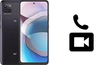 Passez des appels vidéo avec un Motorola one 5G UW ace