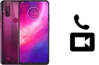 Passez des appels vidéo avec un Motorola One Hyper