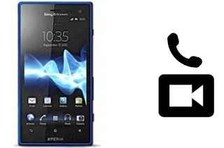 Passez des appels vidéo avec un Sony Xperia acro HD SO-03D