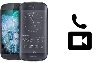 Passez des appels vidéo avec un Yota YotaPhone 2